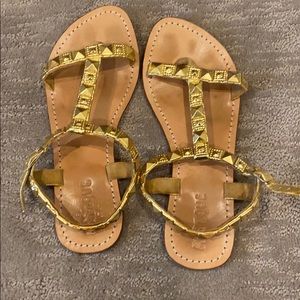 Mystique size 9 Gold Gladiator Sandals.